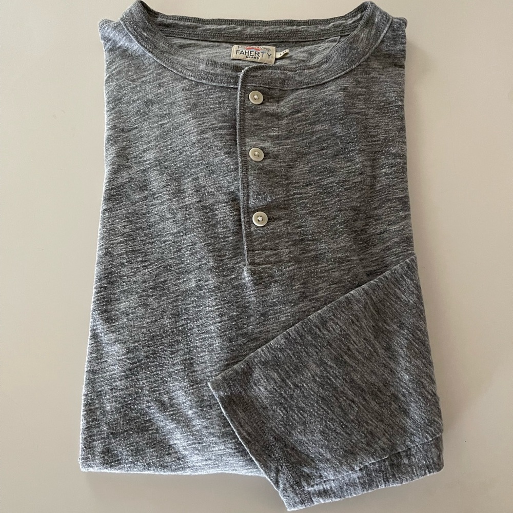 Faherty LONG sleeve heather grey cloud henley
